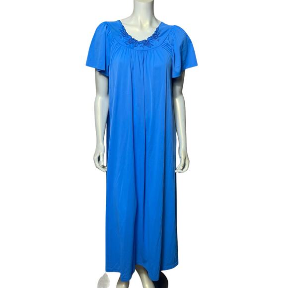 Vintage Shadowline Cobalt Blue Nightgown Embroidered Floral Neckline Loungewear - Picture 1 of 6